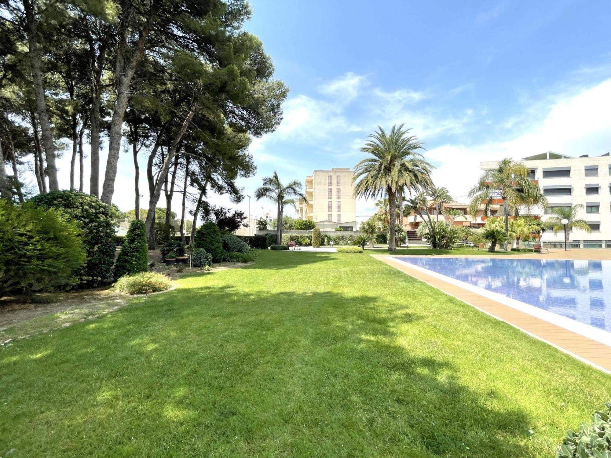 Luxurycambrils Resort&Spa Zewnętrze zdjęcie